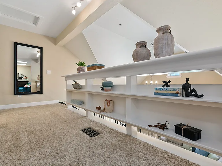 409 Mason Ct #224 — Photo 9