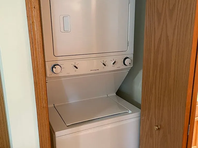 Door Creek Apartments — Photo 7