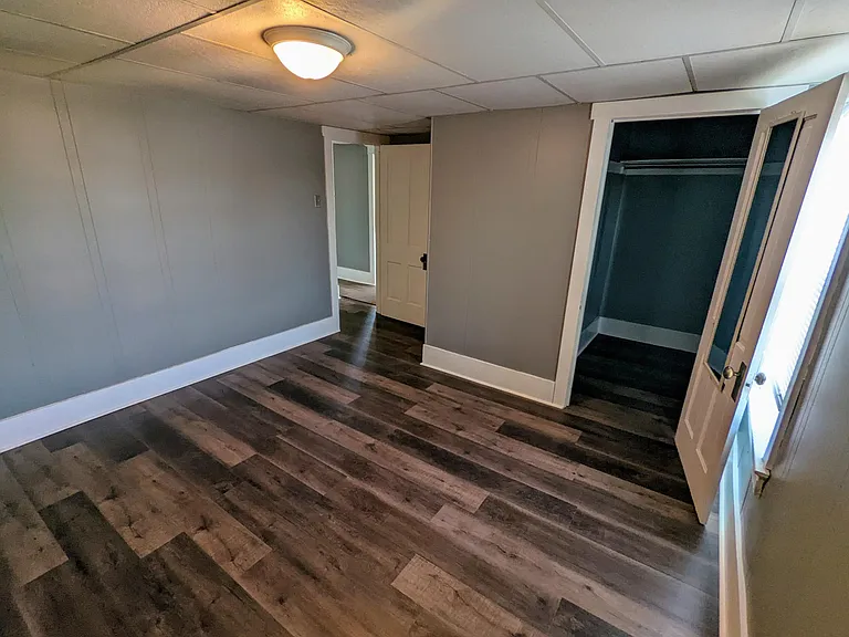 155 Queen St #3 — Photo 10