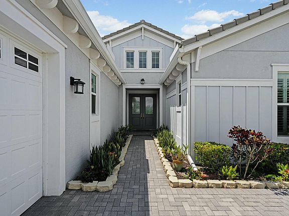 3rd image of 16062 Whippoorwill Cir