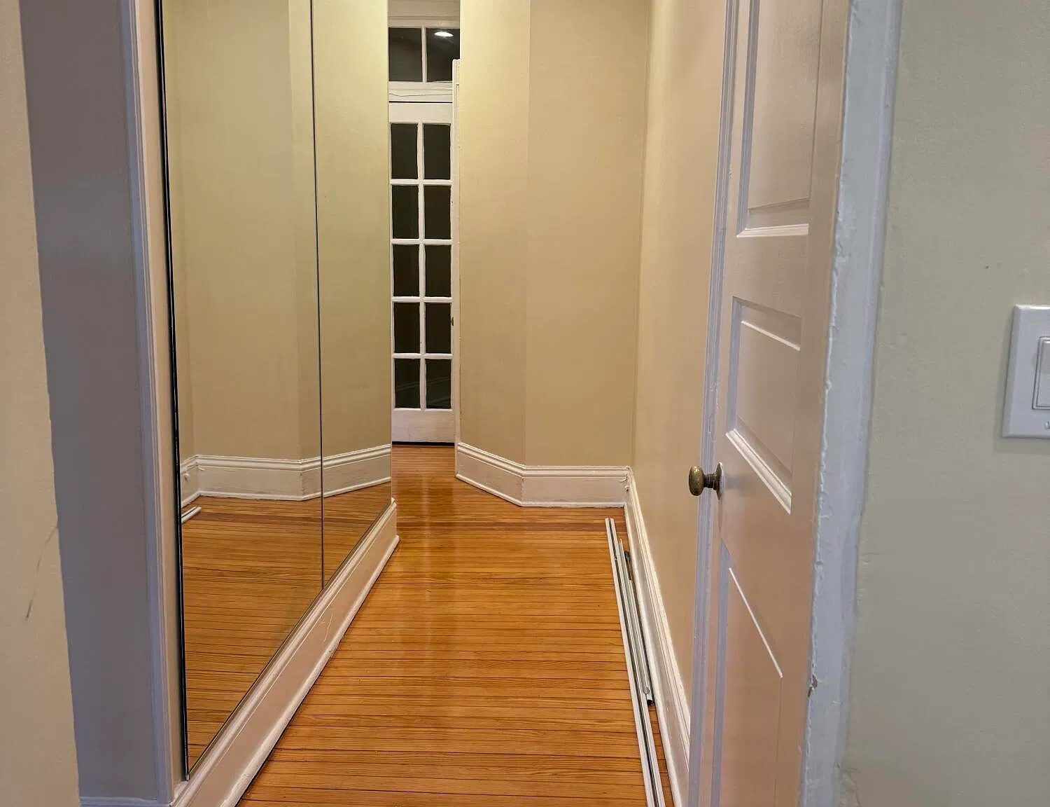 1 bed, $2,500 — Photo 3