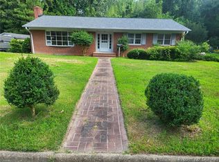 46 Patton Dr, Newport News, VA 23606