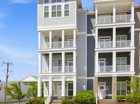 9601 22nd Bay St #1, Norfolk, VA 23518