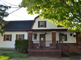 6224 Versailles Rd, Lake view, NY 14085