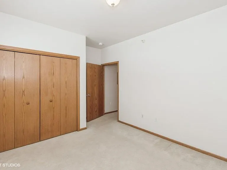 30 Jefferson St — Photo 18