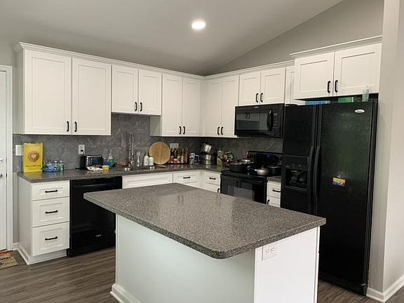 2nd image of 488 Cumberland Ave