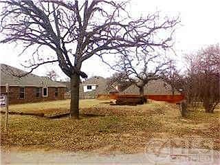 1st image of 8029 Mickey St