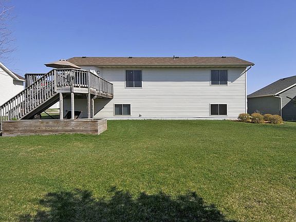 2nd image of 1315 Esther Ln