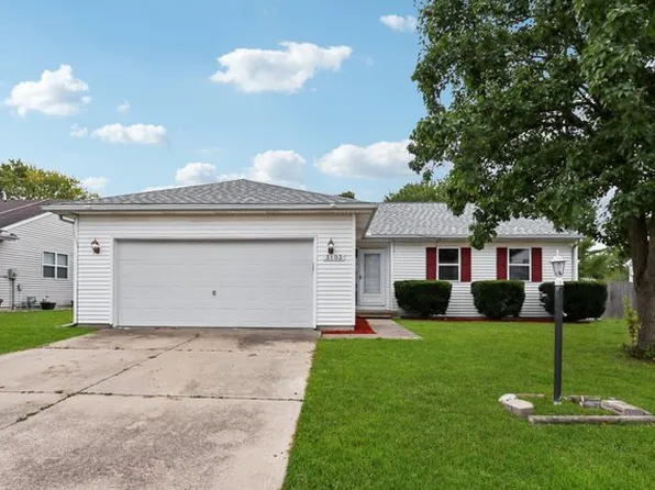 3103 Timberline Dr, Champaign, IL 61822