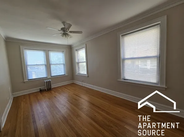 1717 W North Shore Ave, Chicago, IL