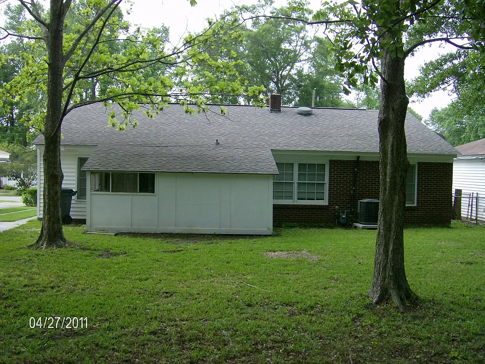1518 Greenbay Dr