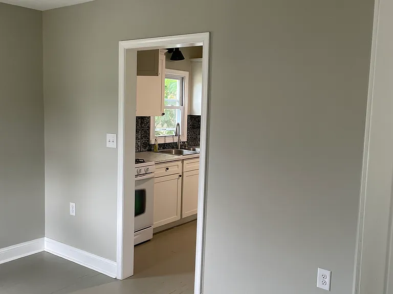 235 Port Republic Rd — Photo 3