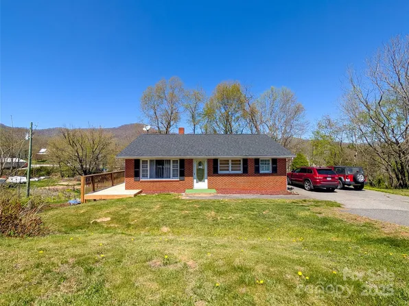411 E Us Highway 19e Byp, Burnsville, NC 28714
