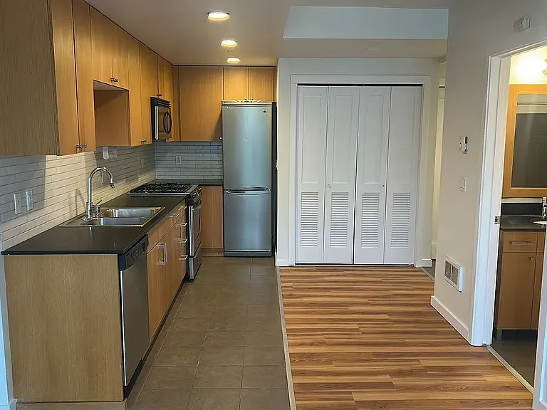 76 Cedar St #909-1 — Photo 5