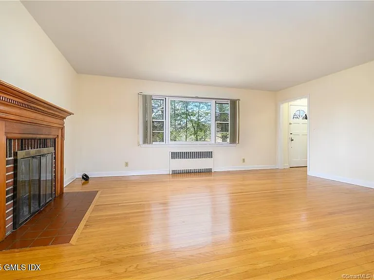 31 Cognewaugh Rd — Photo 3
