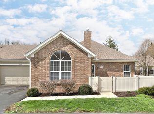 354 Bear Woods Dr, Powell, OH 43065
