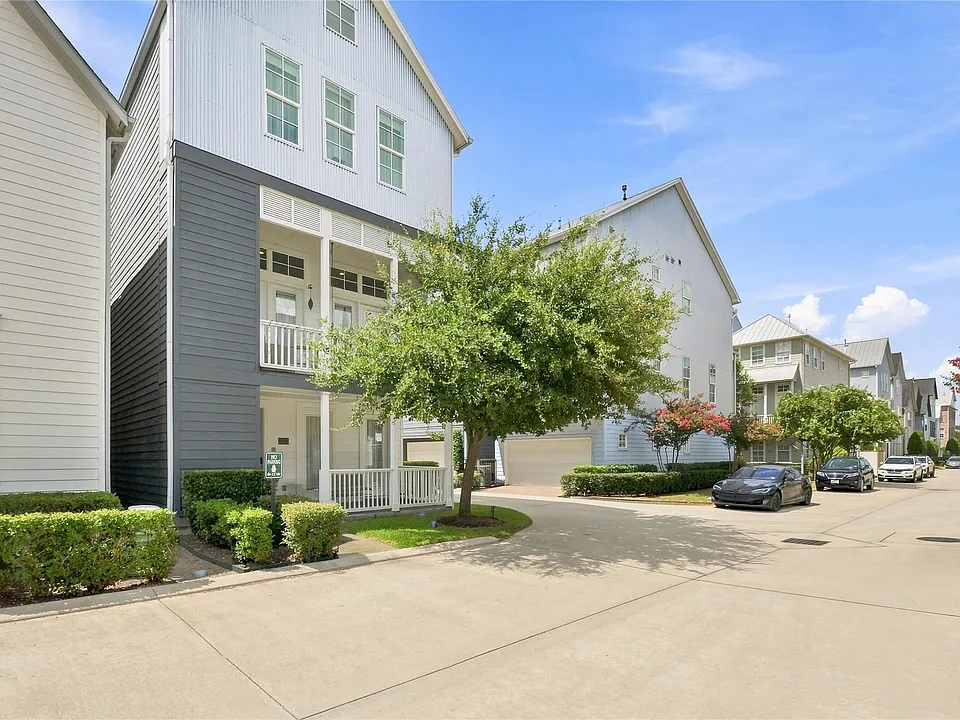 8653 Green Kolbe Ln