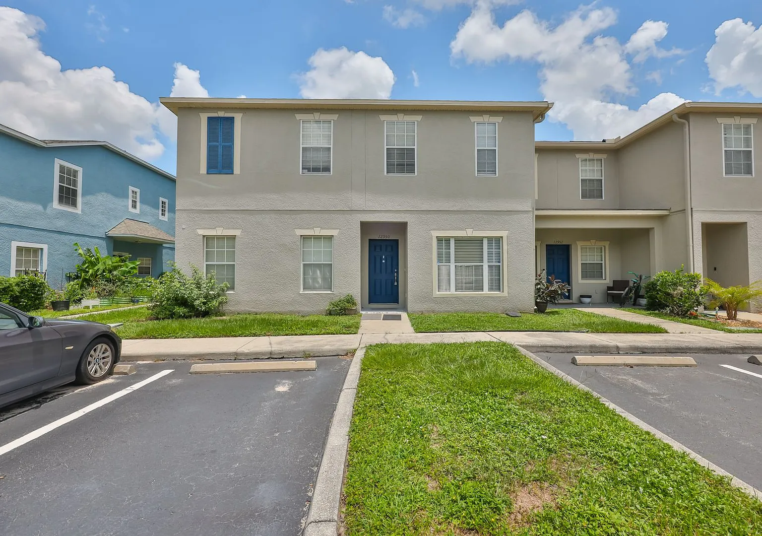 Gorgeous Townhome For Rent — Photo 1