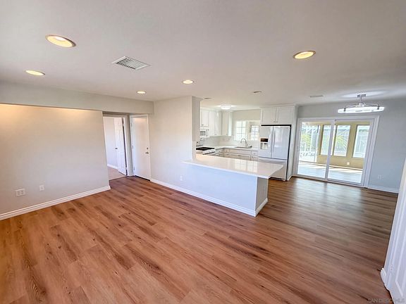 3rd image of 8517 Rhone Rd