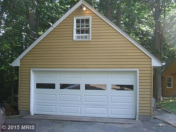 3rd image of 29381 Woodridge Dr