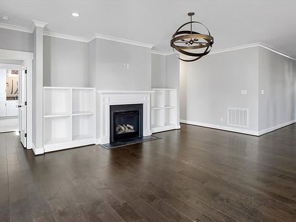 5th image of 21445 N Dixboro Rd