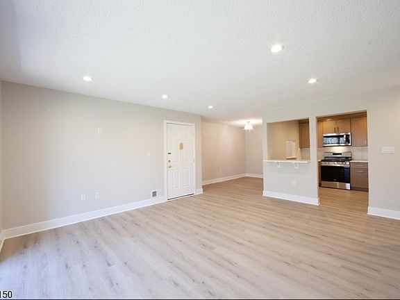 3rd image of 327 Penns Way #1