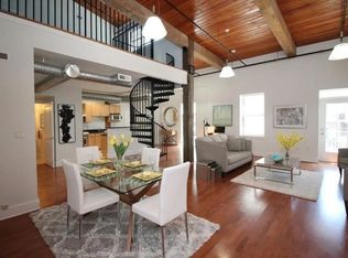 1 Powder Mill Sq #106, Andover, MA 01810