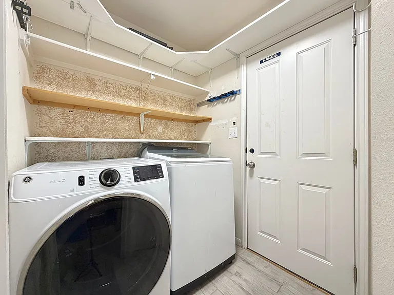 12518 Zeller Ln — Photo 25