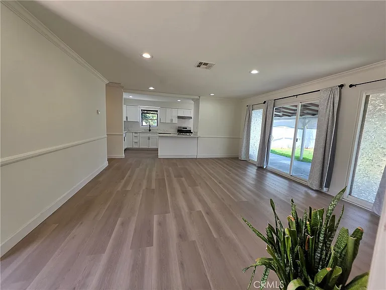 7422 Shoup Ave — Photo 7