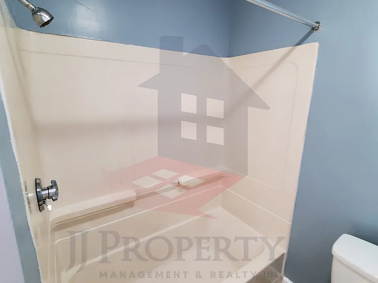 797 Elmwood Ave #1 — Photo 4