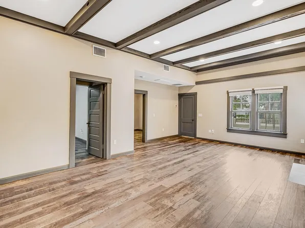 621 Forest Hill Blvd, West Palm Beach, FL 33405