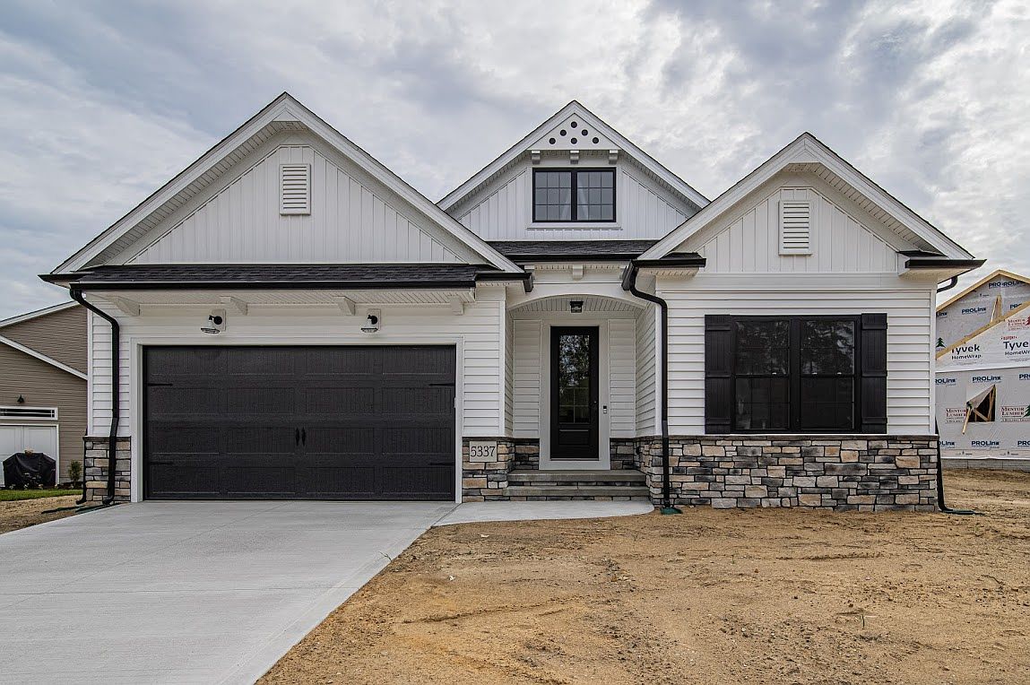 200 Windflower Dr #M03WXL, Chardon, OH 44024 | Zillow