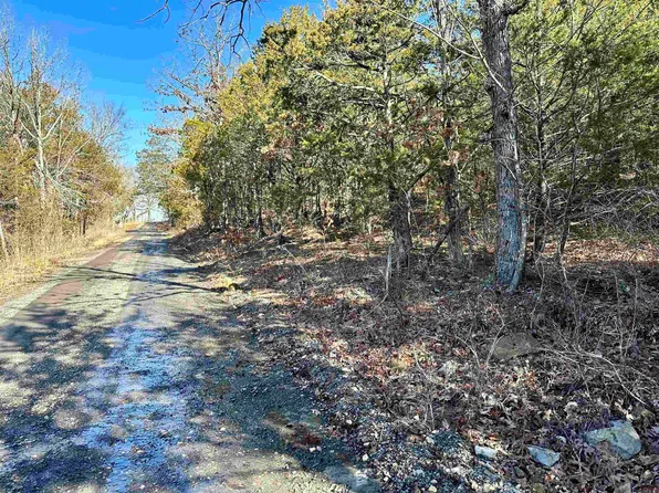 521 Rattlesnake Dr, Marshall, AR 72650