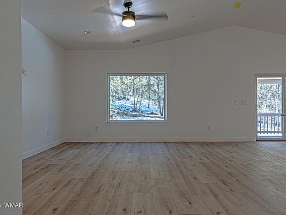 4th image of 2906 Lockwood Dr