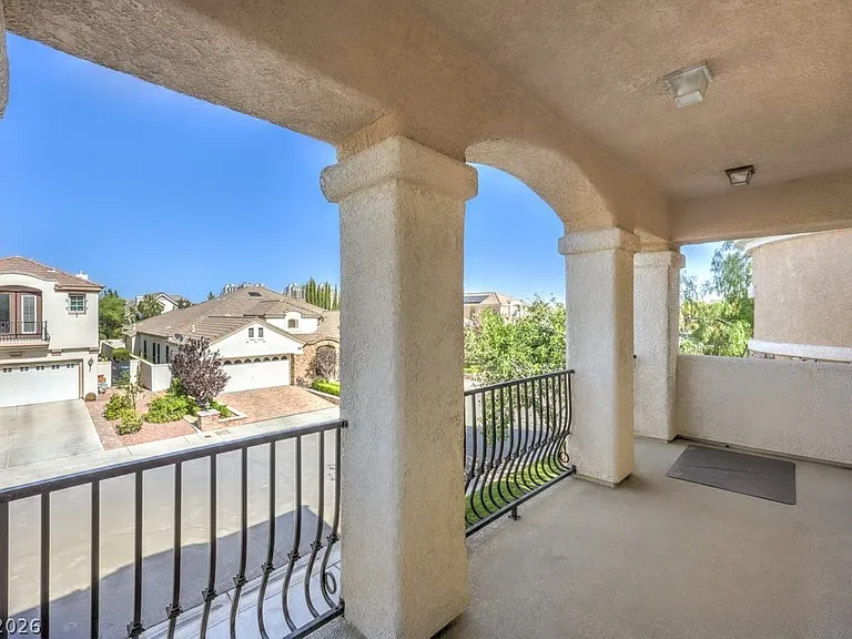 305 Onyx Crest St — Photo 31