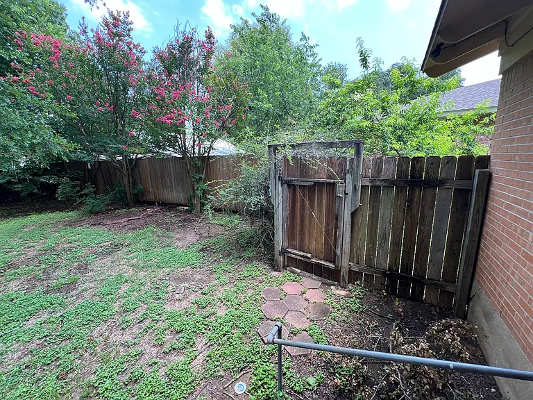 712 N Penelope St — Photo 18