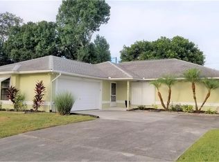 688 Oleander St, Sebastian, FL 32958