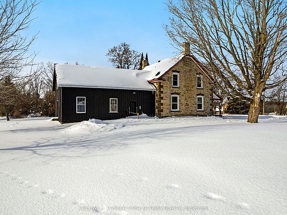 3rd image of 2061 Christie Lake Rd