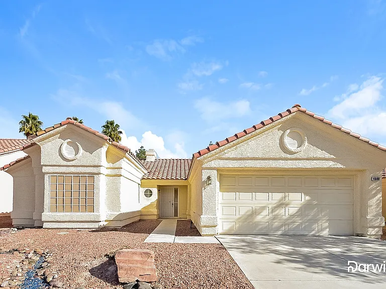 4600 Mancilla St — Photo 2