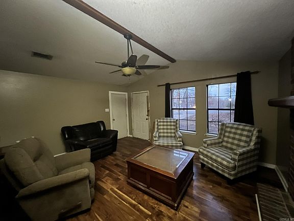 2nd image of 43 Oak Ridge Dr