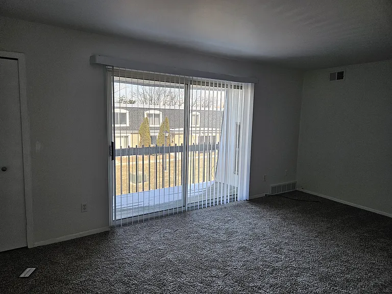 29901 Lorraine Ave #5 — Photo 5