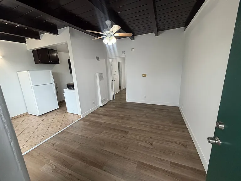 1518-40 E Artesia Blvd — Photo 31