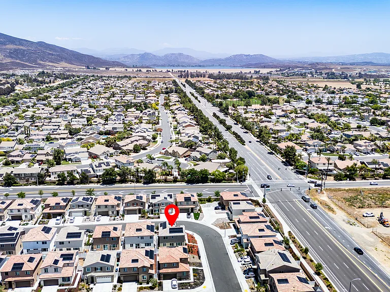36469 Shine Dr — Photo 30
