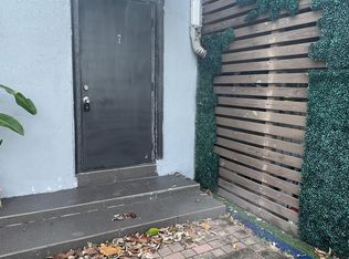 22 SE 10th Ter UNIT 3, Dania, FL 33004
