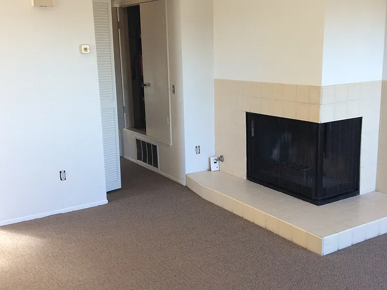 6580 College Grove Dr #98 — Photo 2