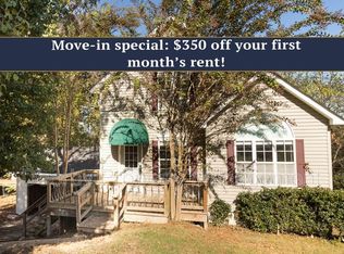 1004 Roselawn Dr, Chattanooga, TN 37421
