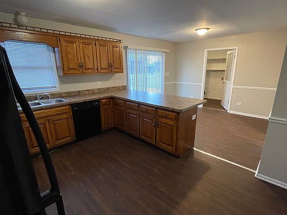 5th image of 4127 Indian Hill Dr