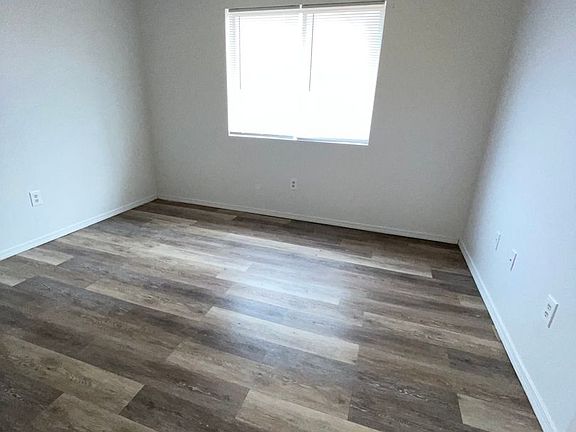 4th image of 412 S Avenue F Unit 504