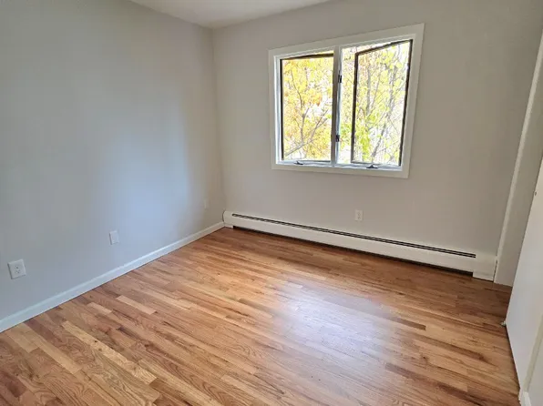 2420 Rossett Street image 10 of 14