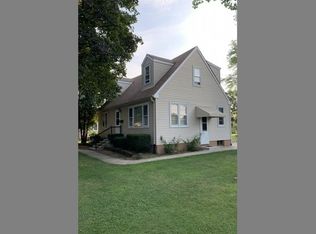 341 S Yale Ave, Addison, IL 60101